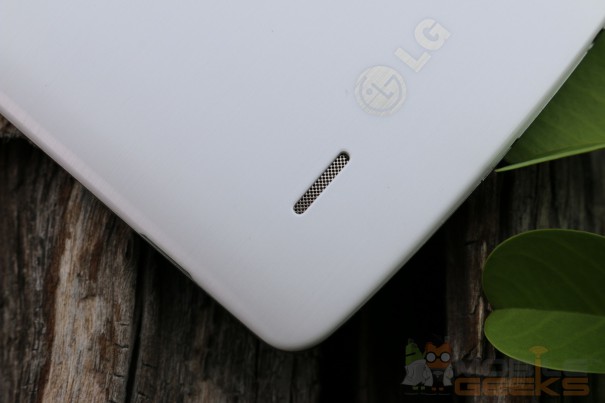 LG G3 white Outdoor 0005