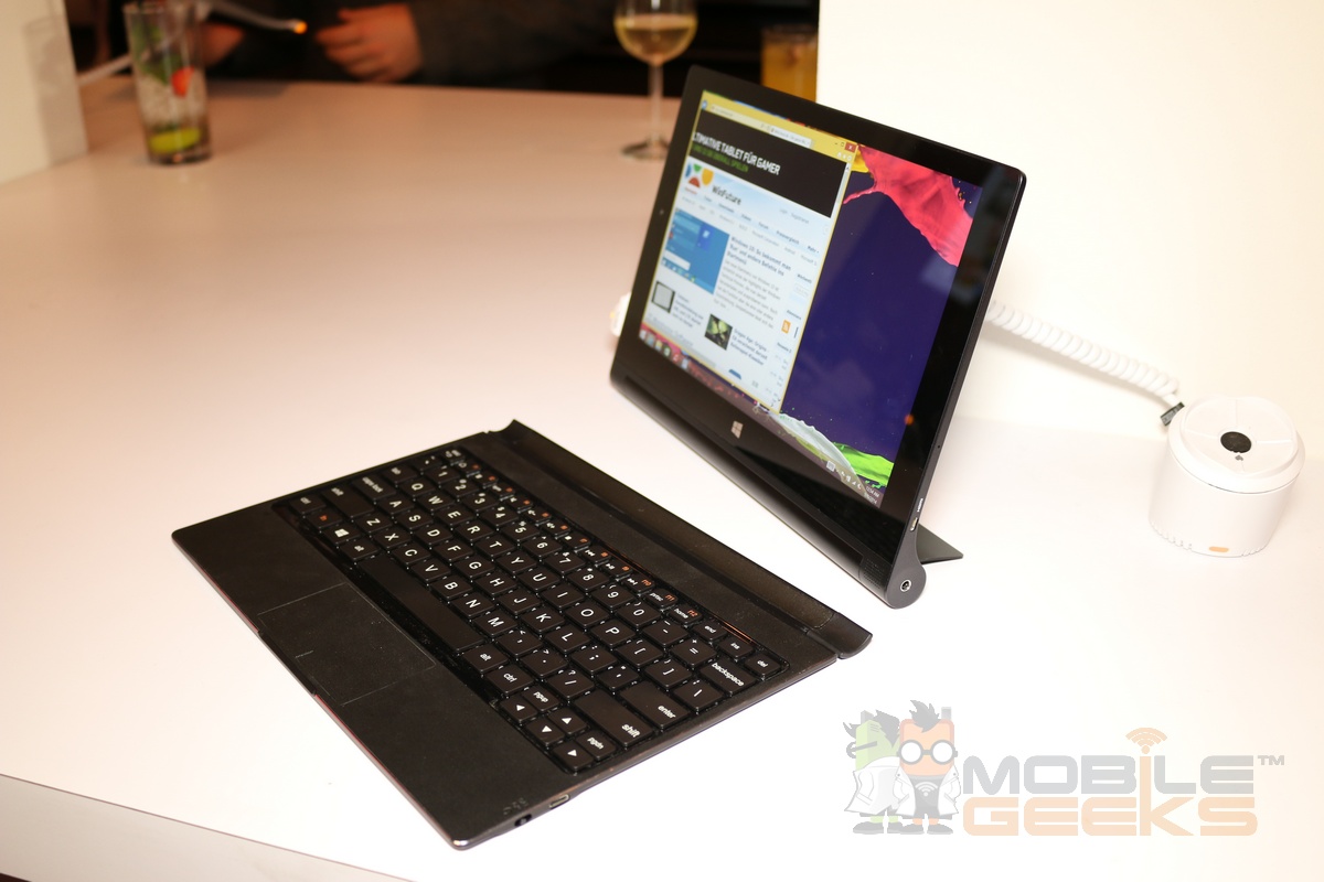 Lenovo Yoga Tablet 2 10 with Windows 0014