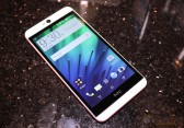 HTC Desire 826 Mittelklasse-Smartphone im Hands on auf der CES