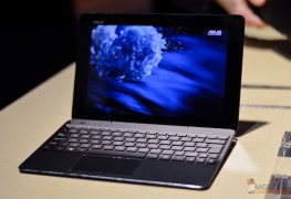 CES: ASUS Transformer Book T100 Chi im Hands on-Video