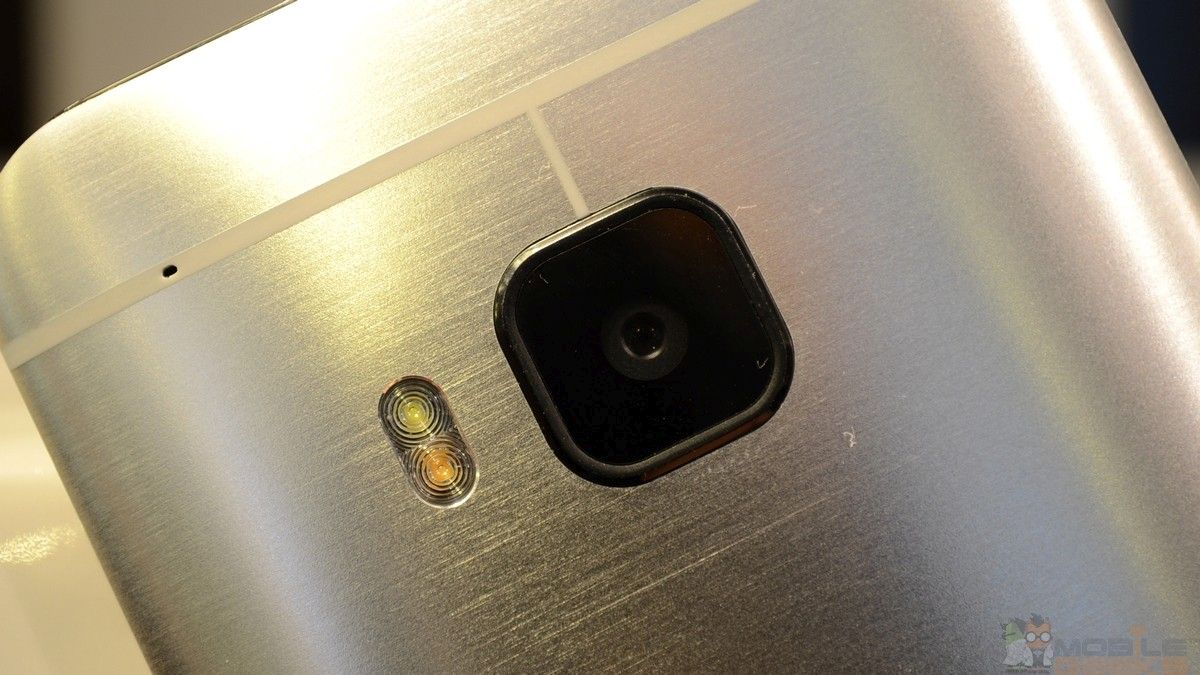 HTC One M9 - Blick auf die rückseitige Cam
