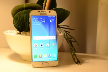 Samsung Galaxy S6 von vorn