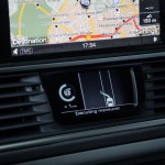Kleines Zusatzdisplay - Audi A7 "Jack" beim Pilotierten Fahren