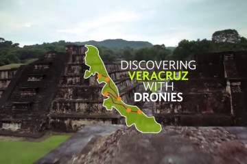 Dronie - Bild von mexikanischer Pyramide, von einer Drohne fotografiert