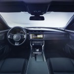 Jaguar FX Cockpit