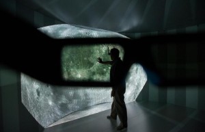 Blick durch eine 3D-Brille im Yurt