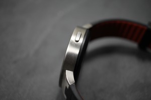 Alcatel One Touch Watch - Bedienknopf