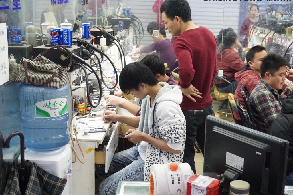 Shenzhen Huaqiangbei Elektronikmarkt Reparaturshop
