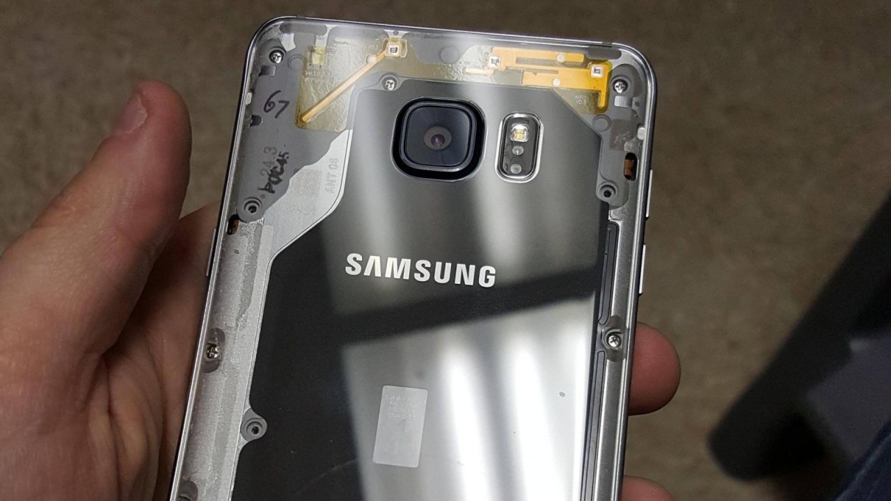 Galaxy Note 5 mit transparenter Rückseite