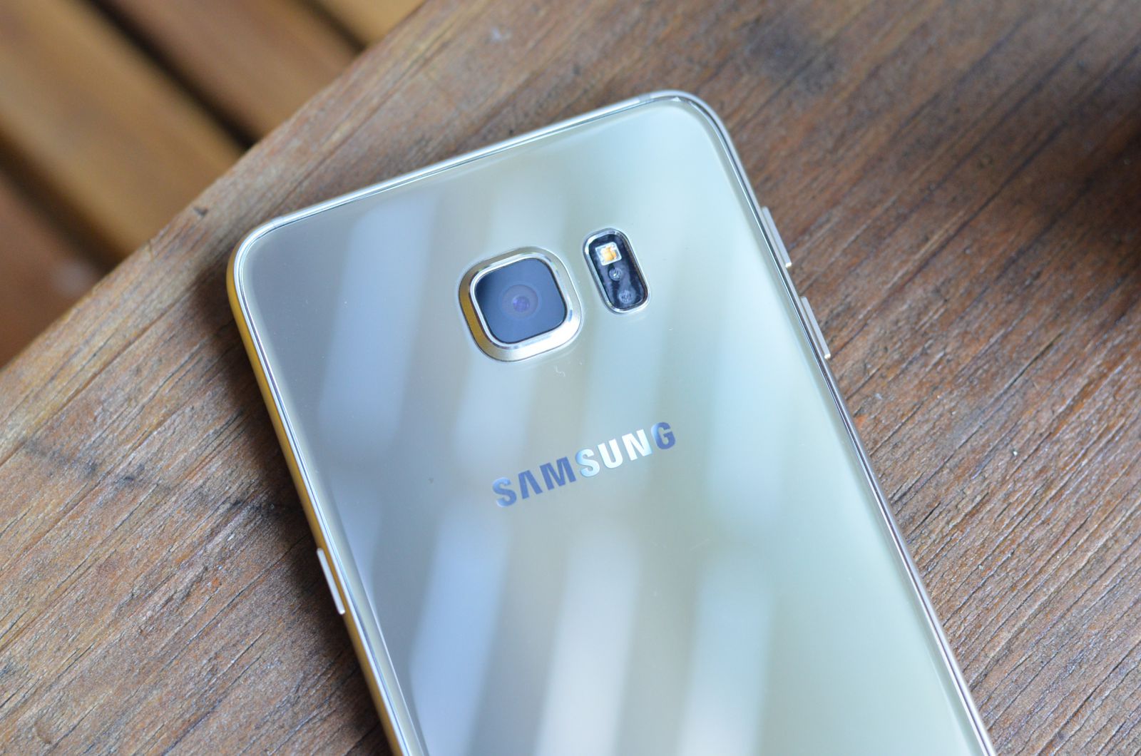 Samsung Galaxy S6 edge+ Rückseite