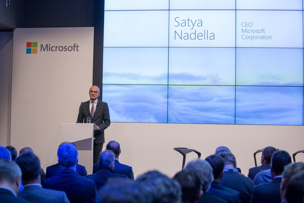 Satya Nadella bei der Vorstellung der Microsoft Cloud Deutschland