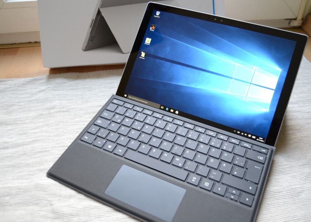 Surface Pro 4 mit TypeCover
