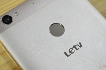 LeTV Rückseite mit Blick auf die Kamera