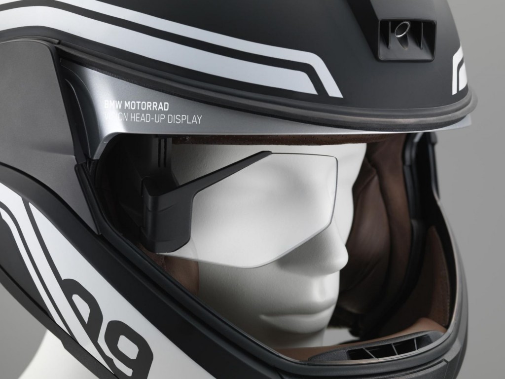 bmw-motorrad-helm-headup-display-04