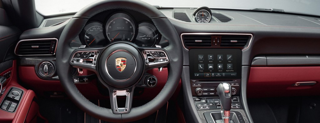 Porsche 911 Turbo S im Test: Fahrspaß pur & Apple CarPlay