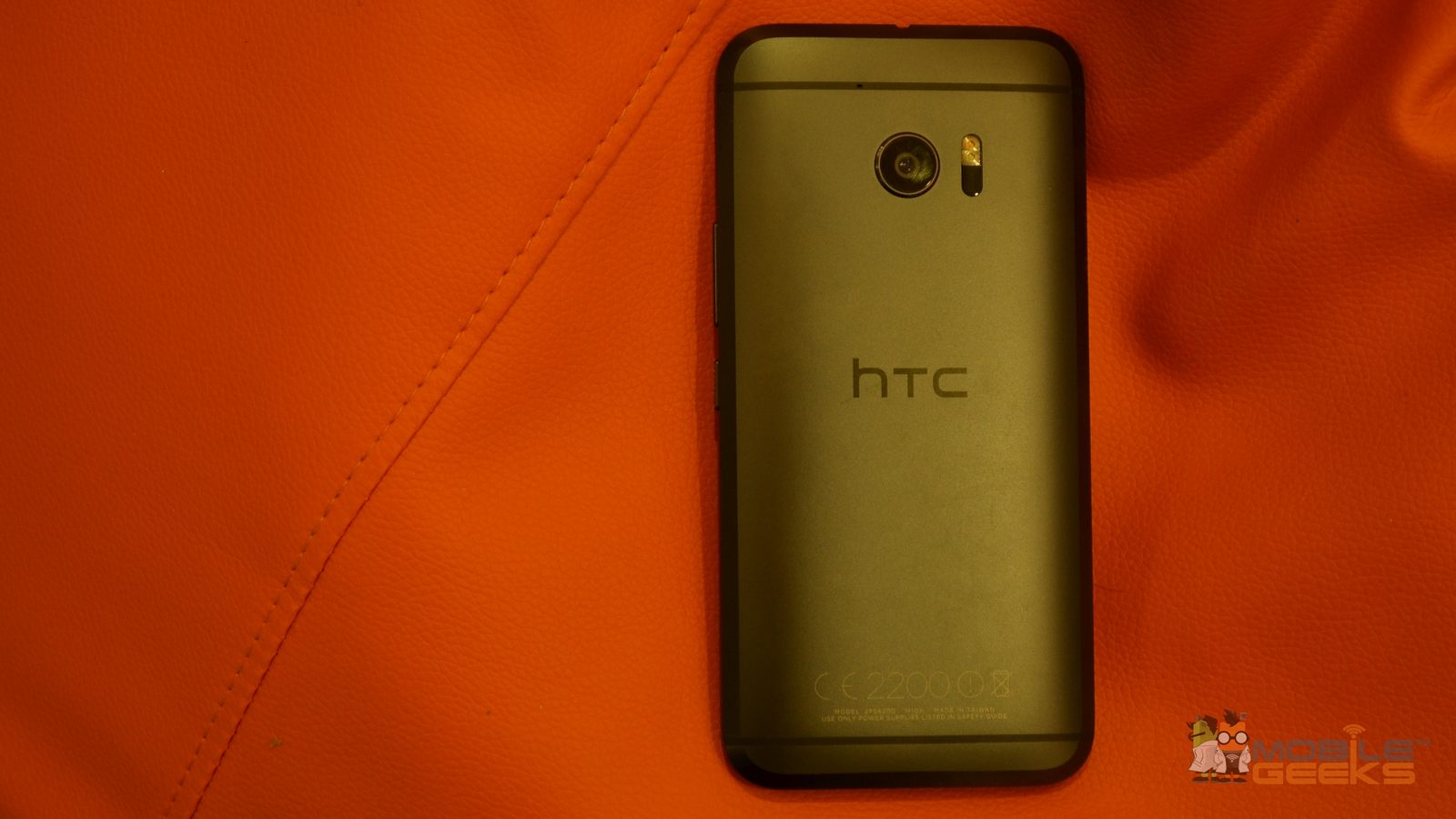 HTC-10-2-8