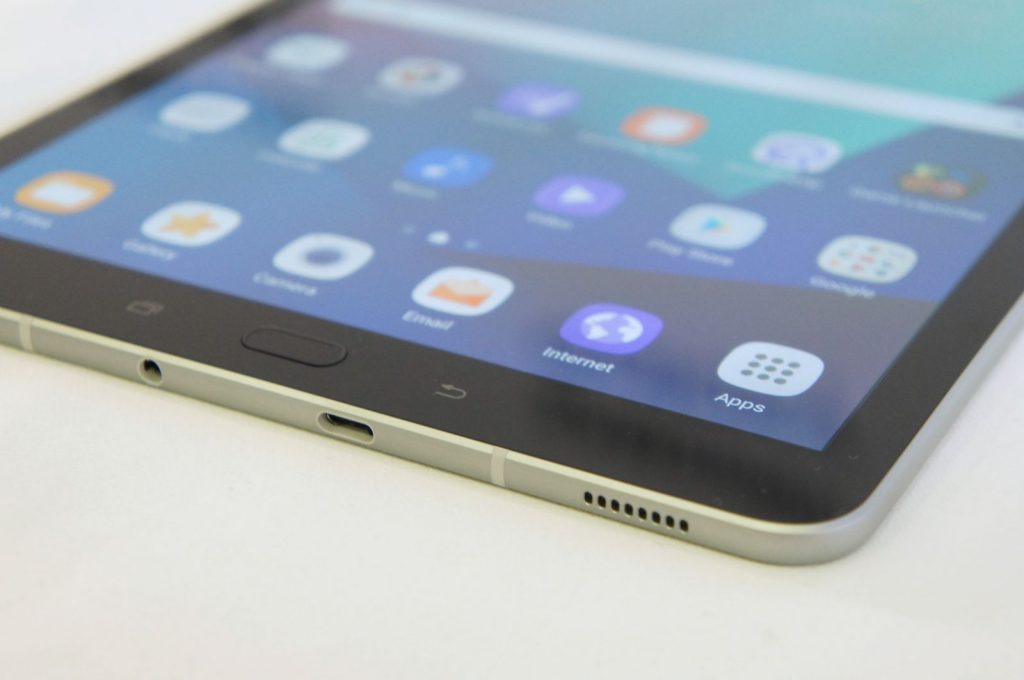 Galaxy Tab S3 Bildschirm, Anschlüsse und Homebutton