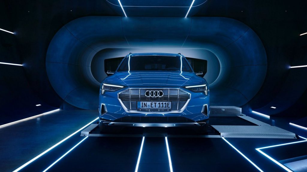 Audi e-tron Vorne