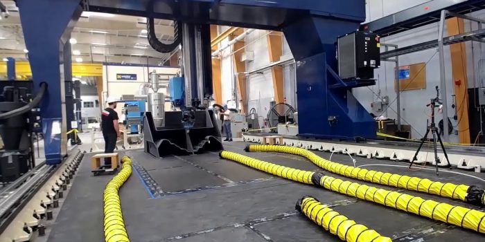 Weltrekord: Größter 3D-Drucker der Welt druckt 7 Meter langes Boot