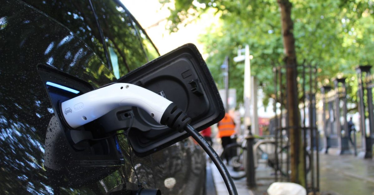 UK-Emissionen-von-neu-zugelassenen-Fahrzeugen-erreichen-Rekordtief