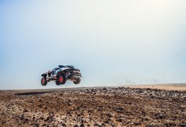 Audi RS Q e-tron – Rally Dakar Bewährungsprobe erfolgreich bestanden